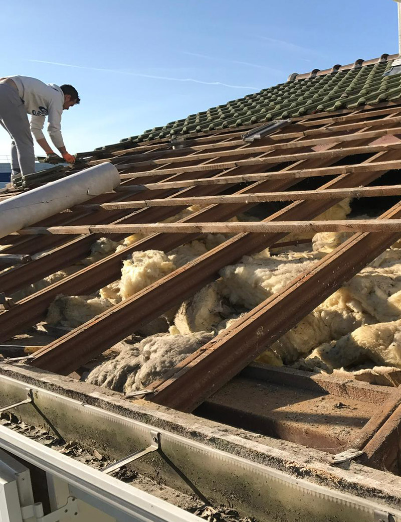 FF Couverture à Poueyferré (65100) - Expert en Toiture, Charpente, Zinguerie et Ravalement dans les Hautes-Pyrénées