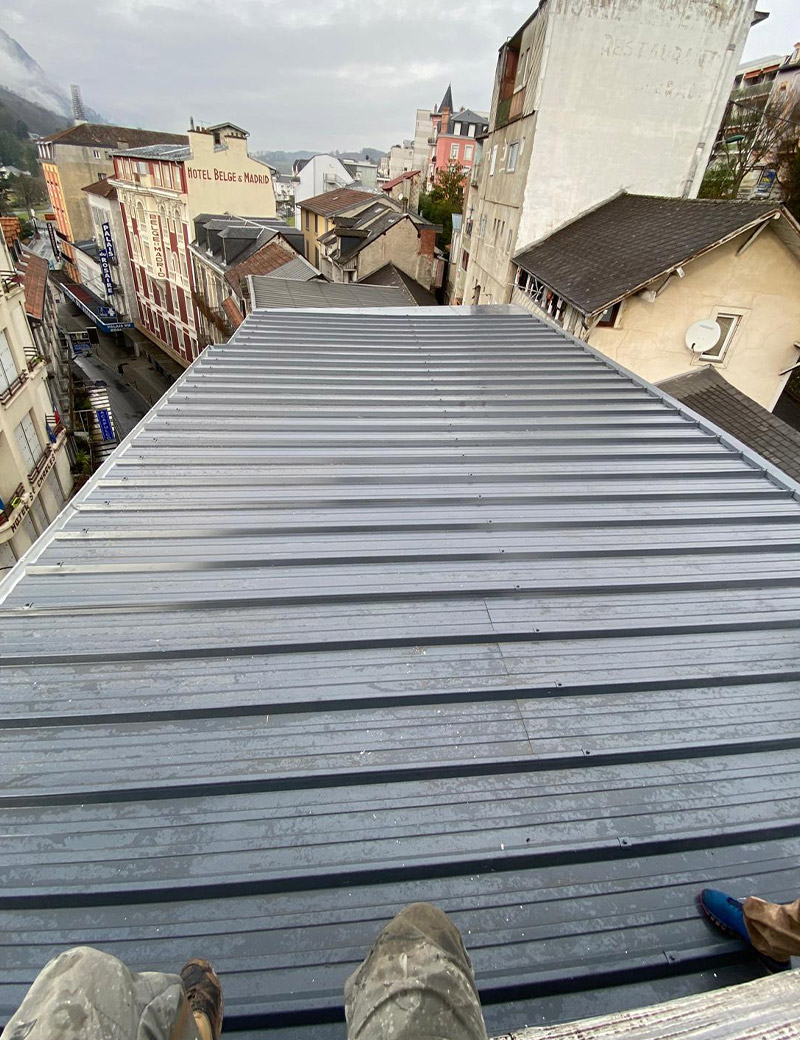 Spécialistes des travaux de zinguerie dans les Hautes-Pyrénées (65) - FF Couverture à Poueyferré